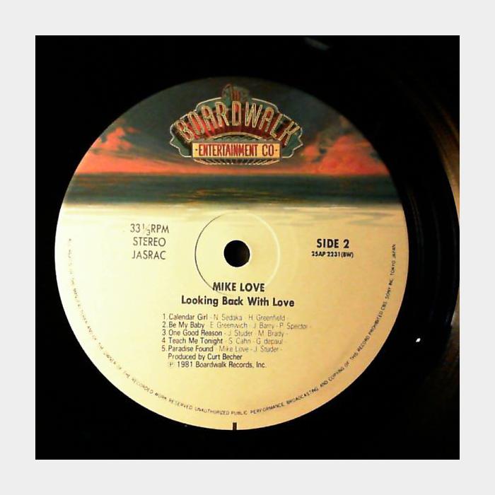 Mike Love - Looking Back With Love (ex+/ex+, obi)