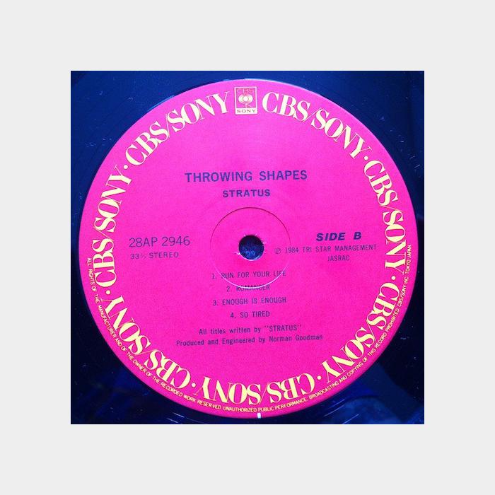 Stratus – Throwing Shapes (ex+/ex+)