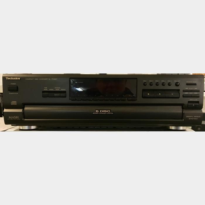 CD-Проигрыватель Technics SL-PD687 (Compact Disc Changer)