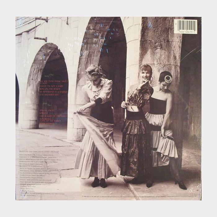 Flirts - Questions Of The Heart (ex+/ex)