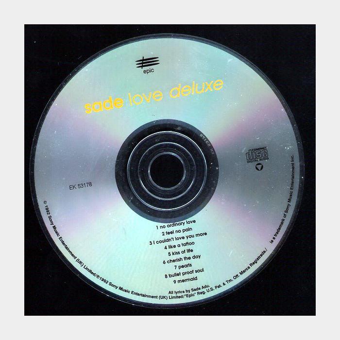 CD Sade - Love Deluxe