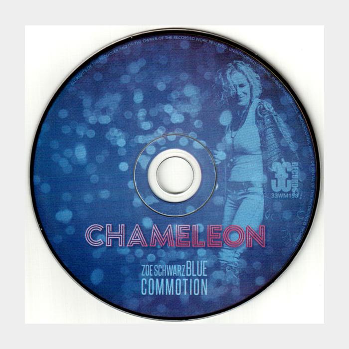 CD Zoe Schwarz Blue Commotion – Chameleon
